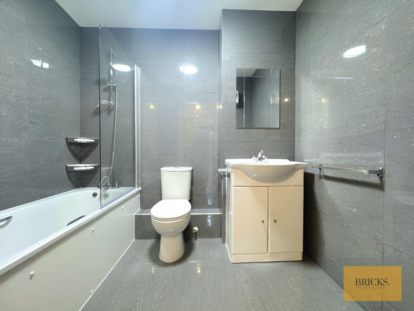 t10o2jVlrU-my78uJpL7aQ